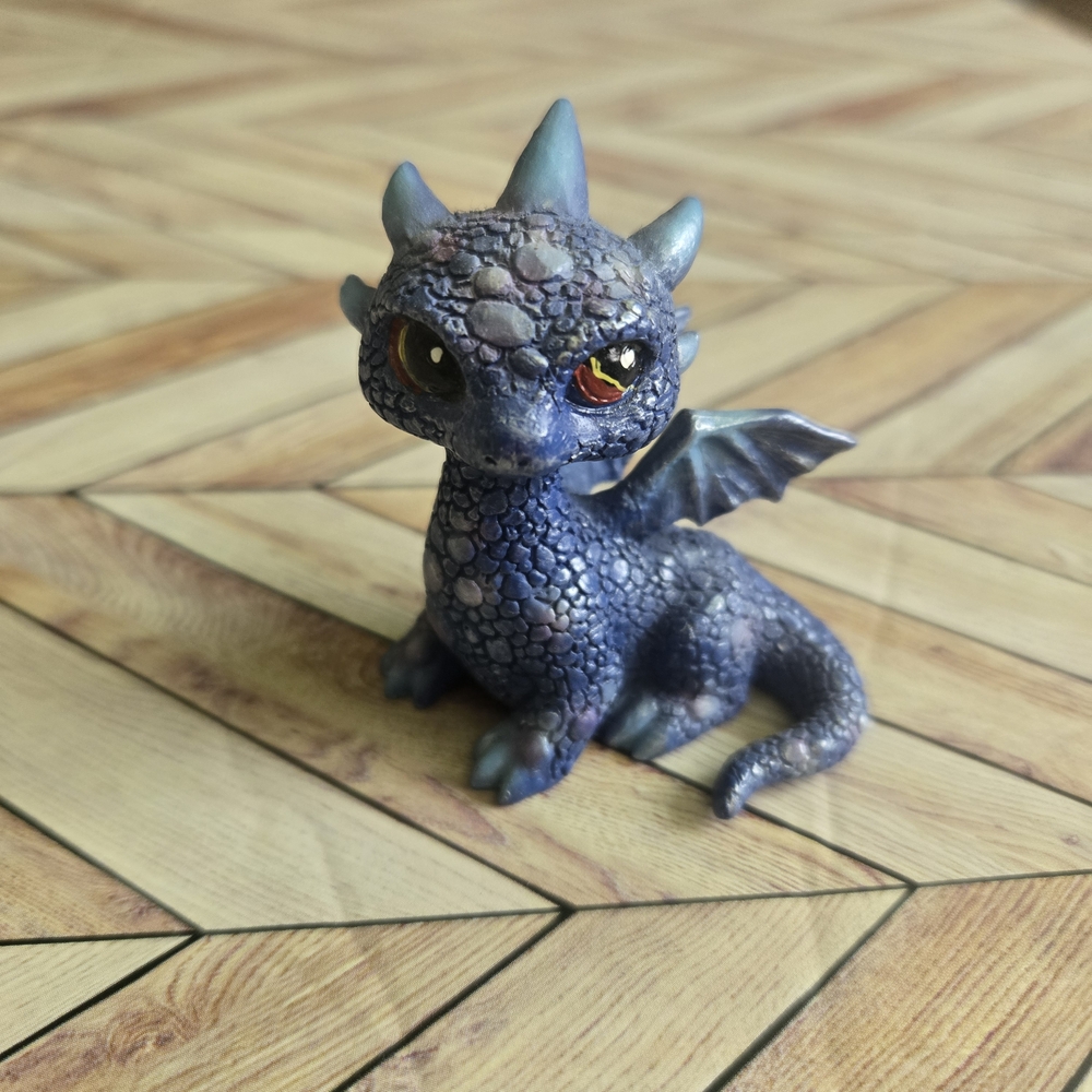 Summit Blue Baby Dragon Figurine Saphir Mystical Cast Resin Mythical Statue